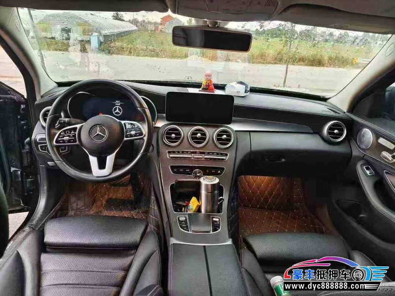 20年奔驰C轿车抵押车出售