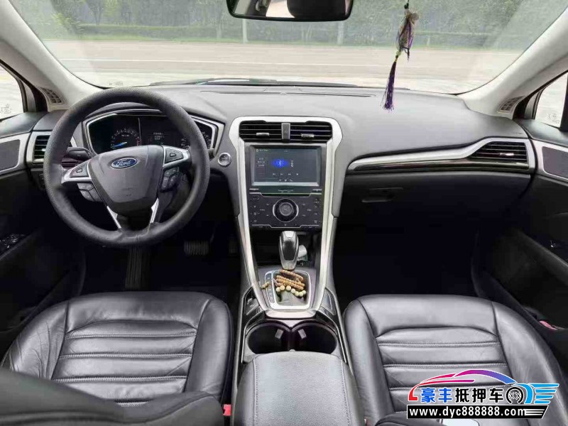 15年福特蒙迪欧轿车抵押车出售