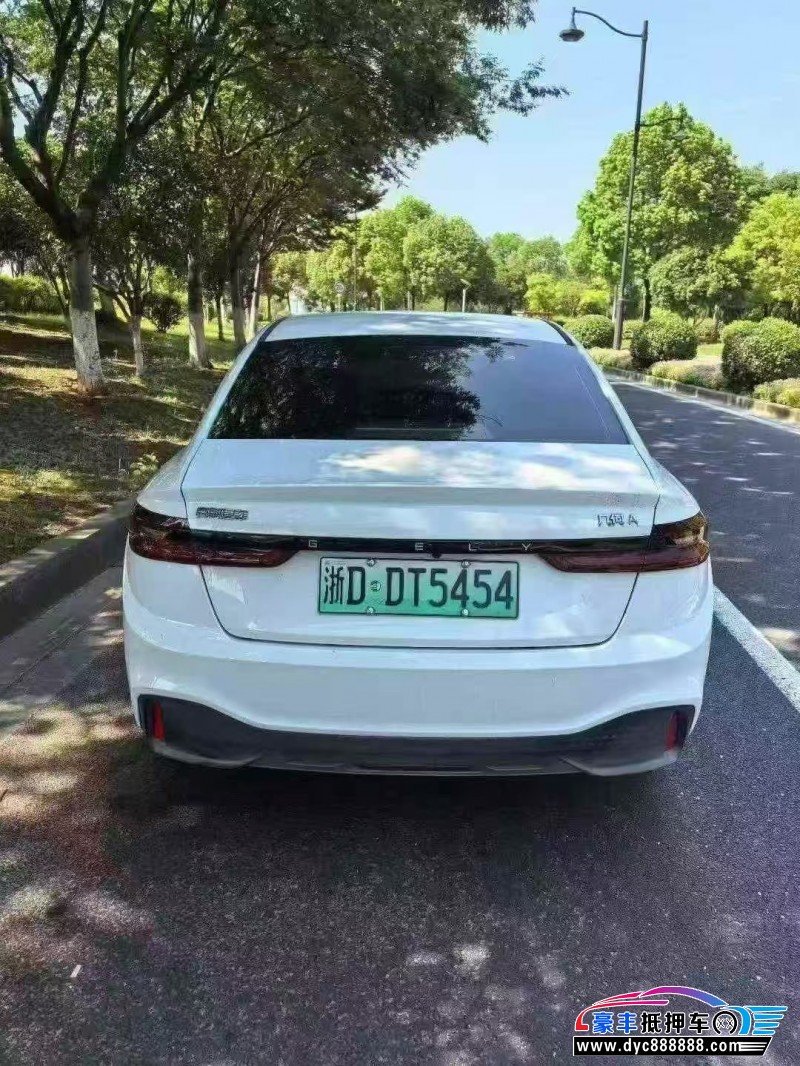 24年吉利几何轿车抵押车出售