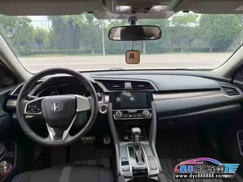 19年本田思域轿车抵押车出售