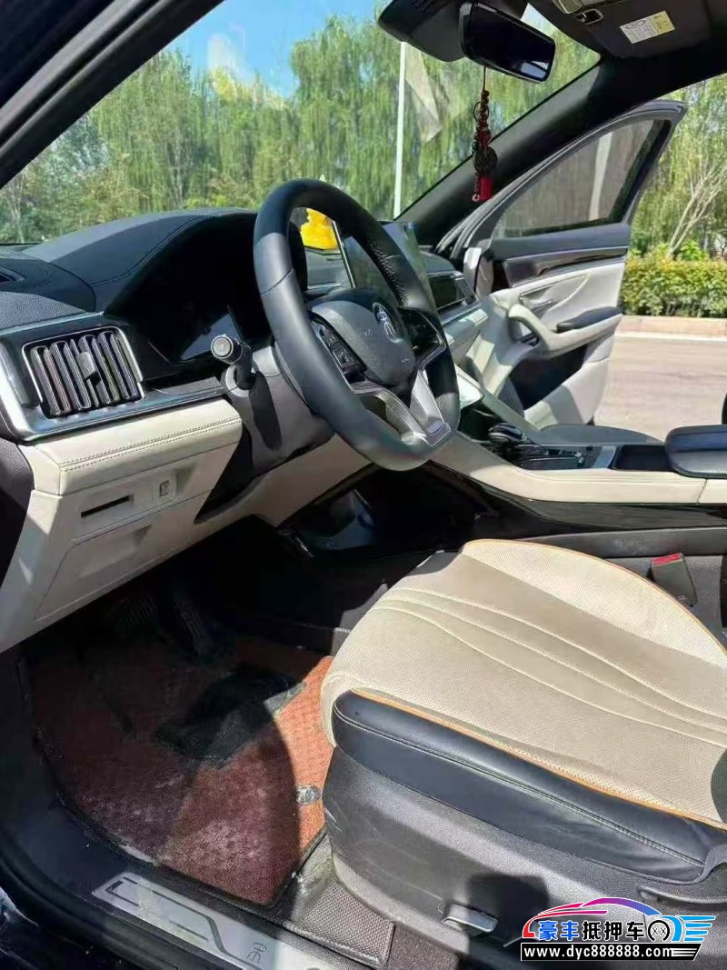 23年比亚迪宋轿车抵押车出售