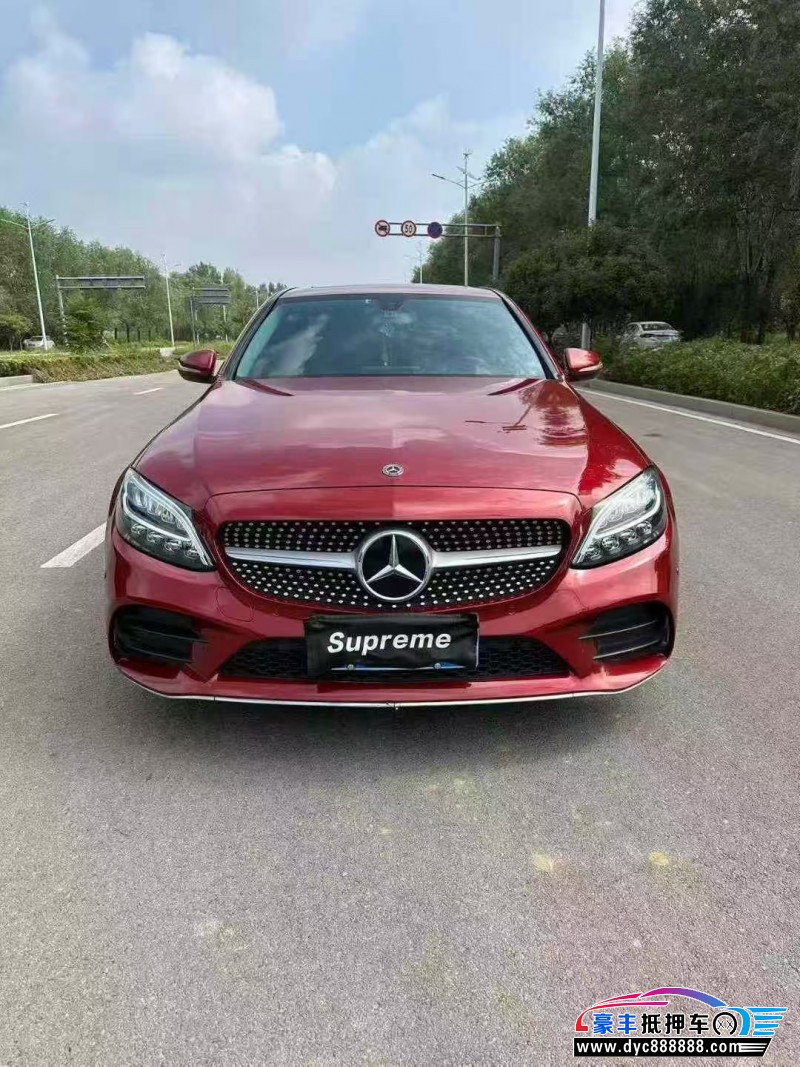 19年奔驰C轿车抵押车出售