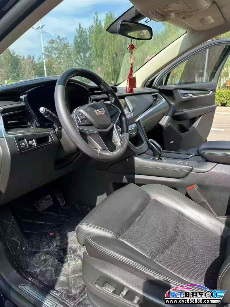 17年凯迪拉克XT5轿车抵押车出售