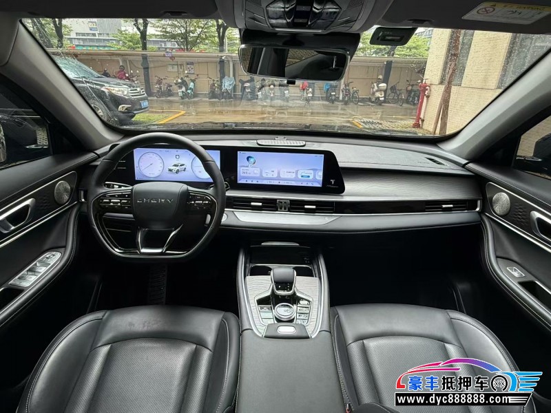 24年奇瑞瑞虎8轿车抵押车出售