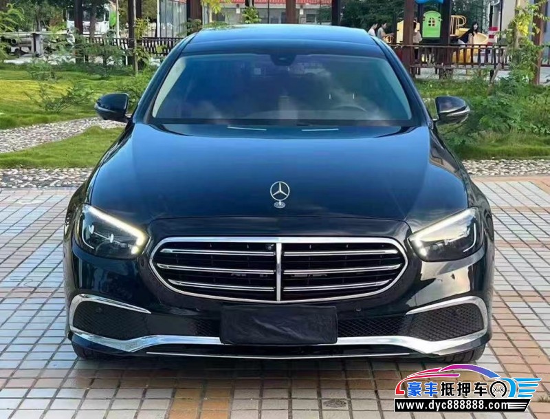 23年奔驰E轿车抵押车出售