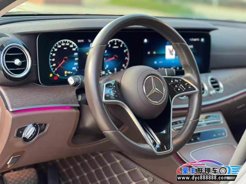 23年奔驰E轿车抵押车出售