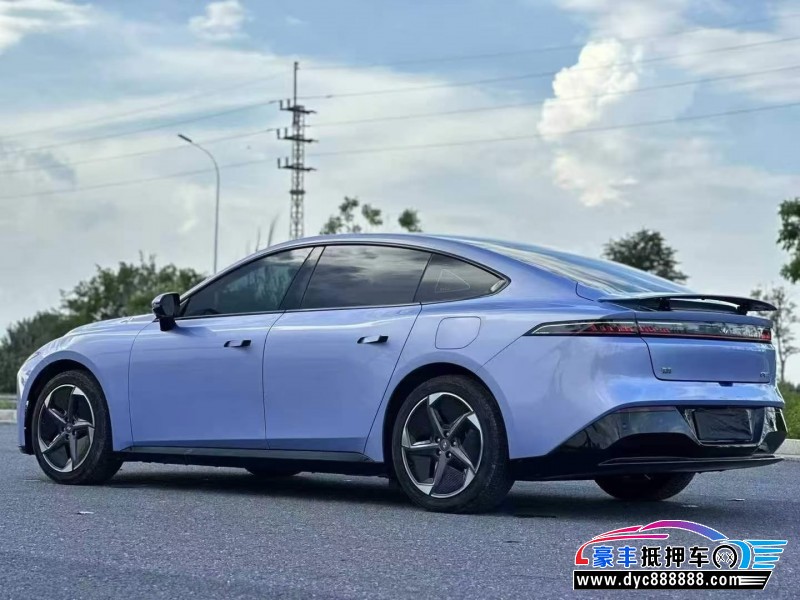 25年东风奕派007轿车抵押车出售