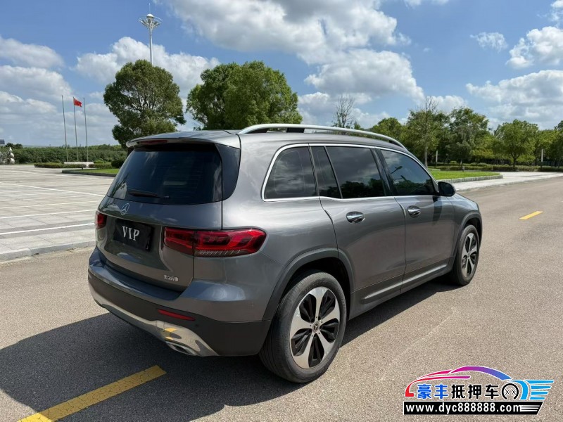 22年奔驰GLB轿车抵押车出售