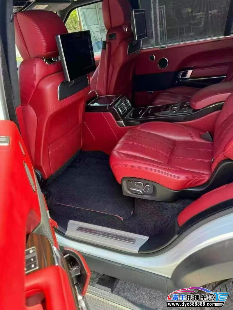 14年路虎揽胜行政轿车抵押车出售