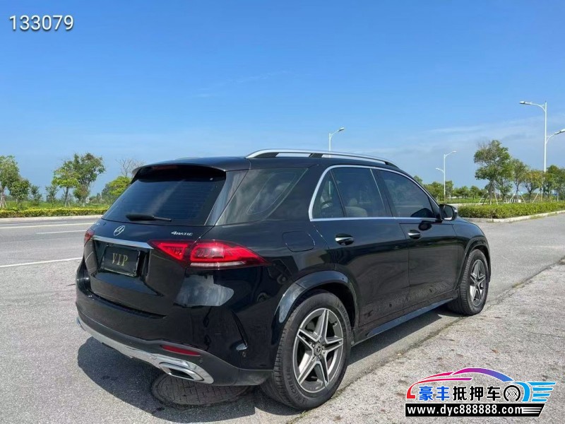 19年奔驰GLE轿车抵押车出售