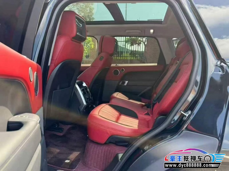 21年路虎揽胜运动轿车抵押车出售