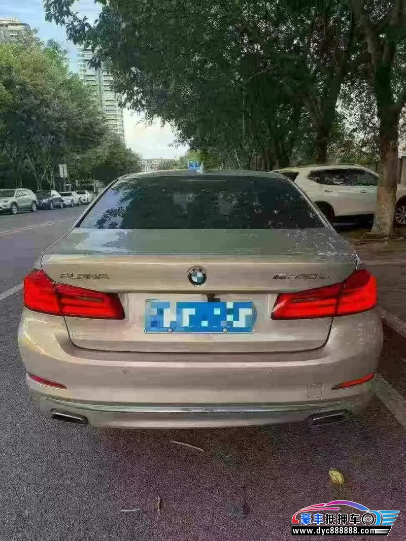 18年宝马5系轿车抵押车出售