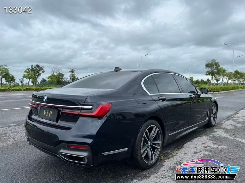 20年宝马7系轿车抵押车出售