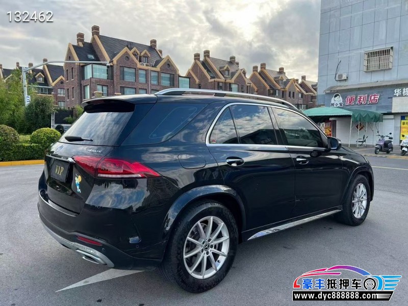 20年奔驰GLE轿车抵押车出售