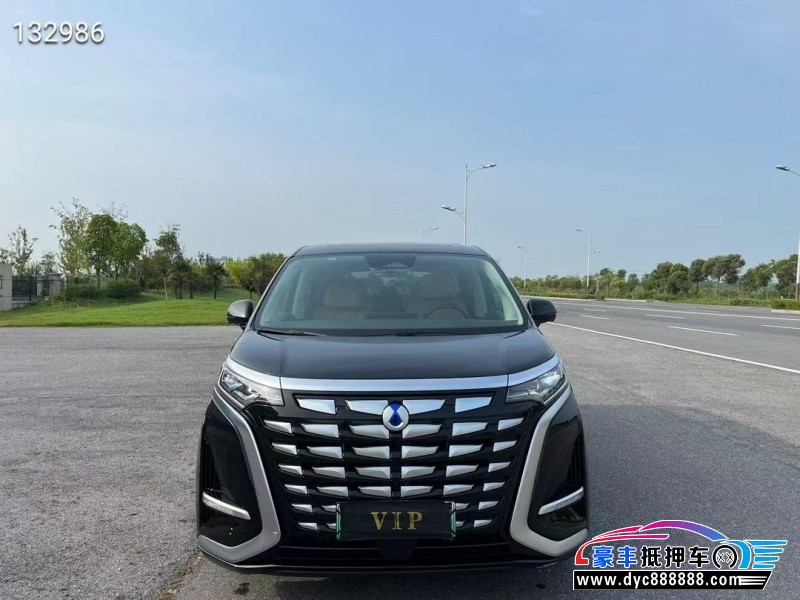 24年腾势D9轿车抵押车出售