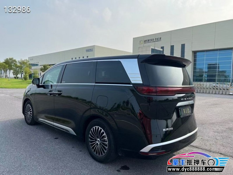 24年腾势D9轿车抵押车出售