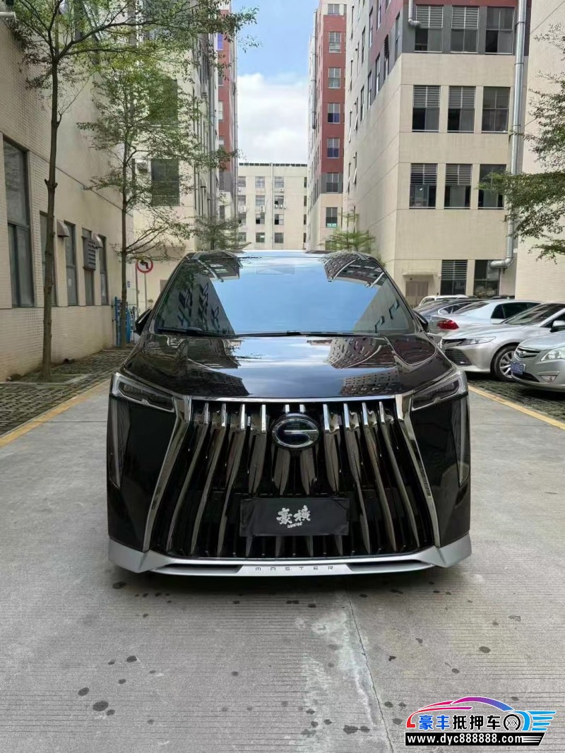 23年传祺M8轿车抵押车出售