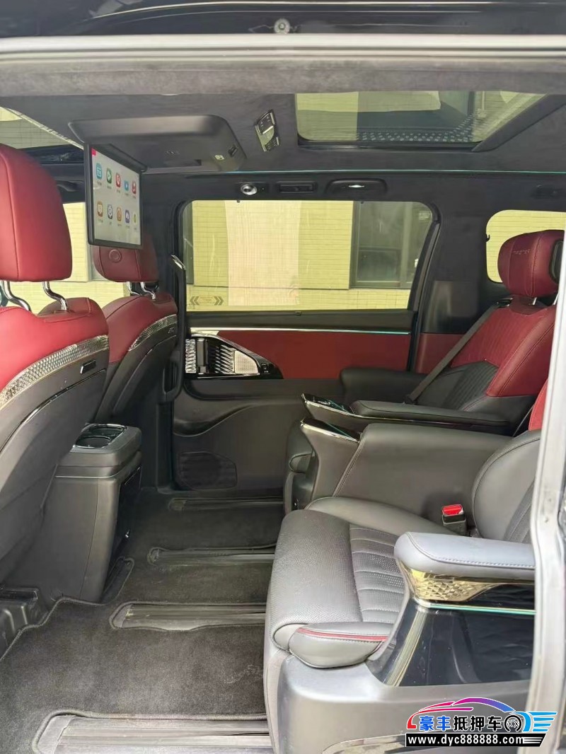 23年传祺M8轿车抵押车出售