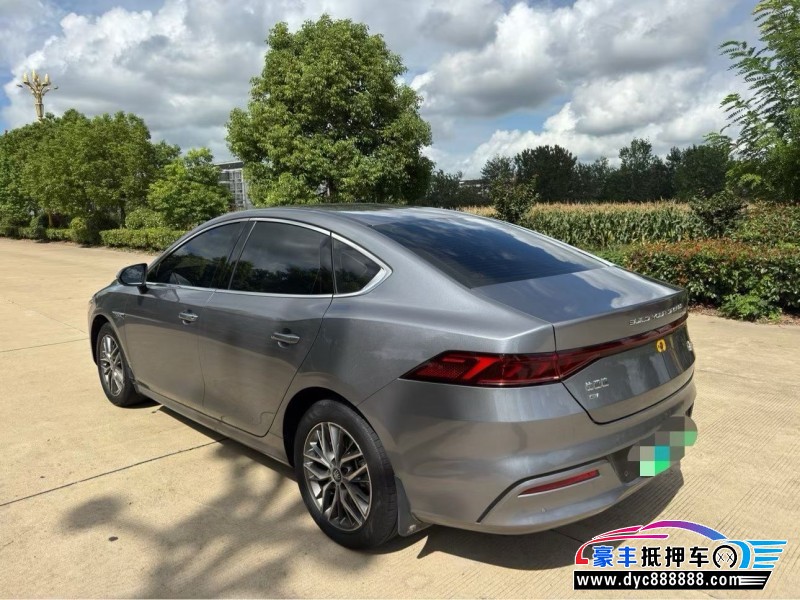 24年比亚迪秦轿车抵押车出售