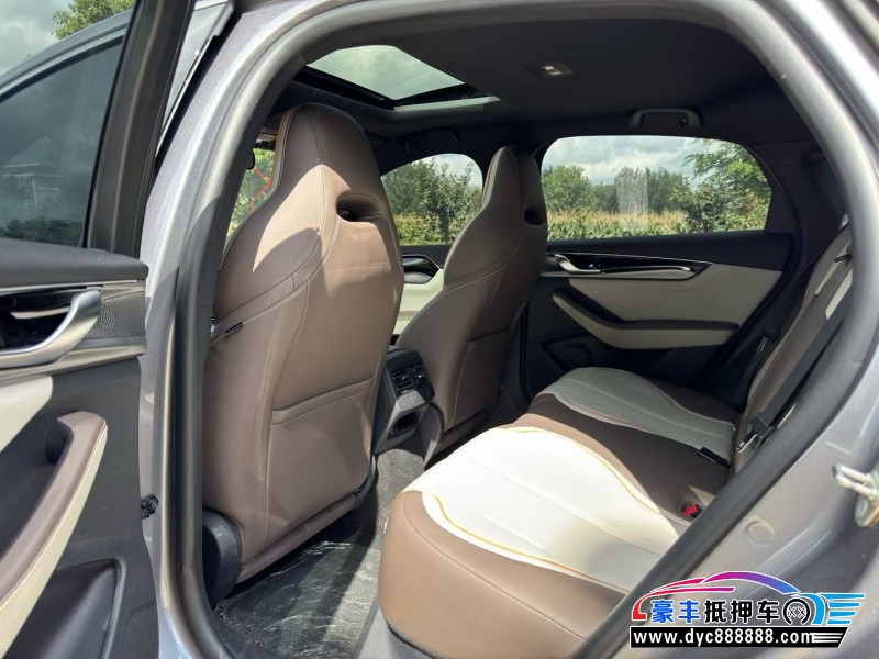 24年比亚迪秦轿车抵押车出售