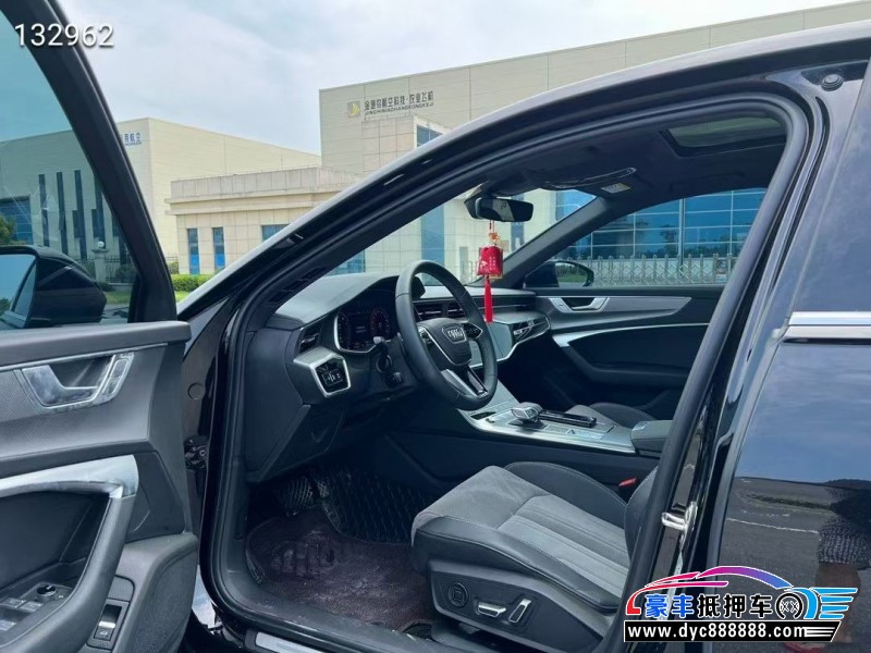 24年奥迪A6L轿车抵押车出售