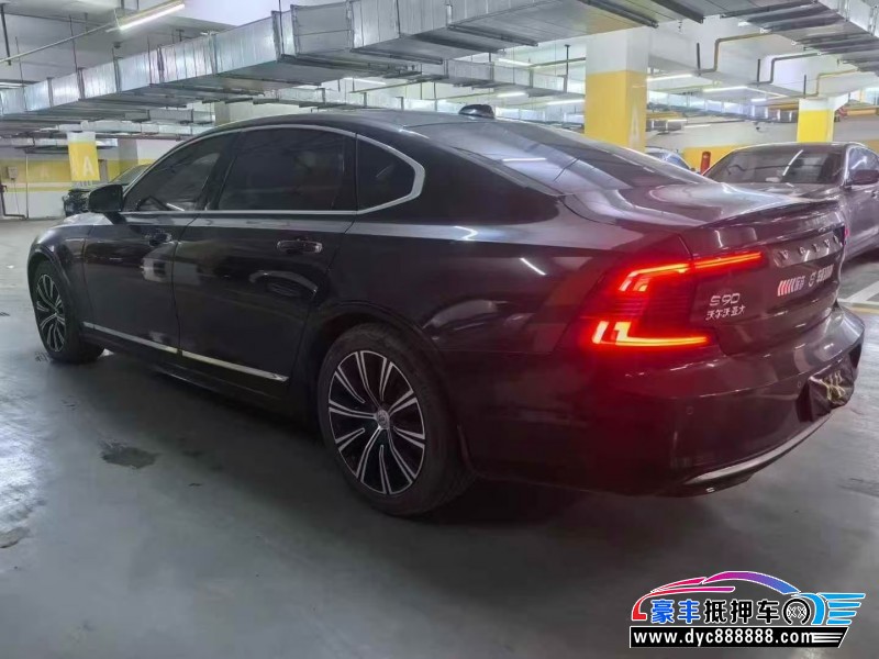 21年沃尔沃S90轿车抵押车出售