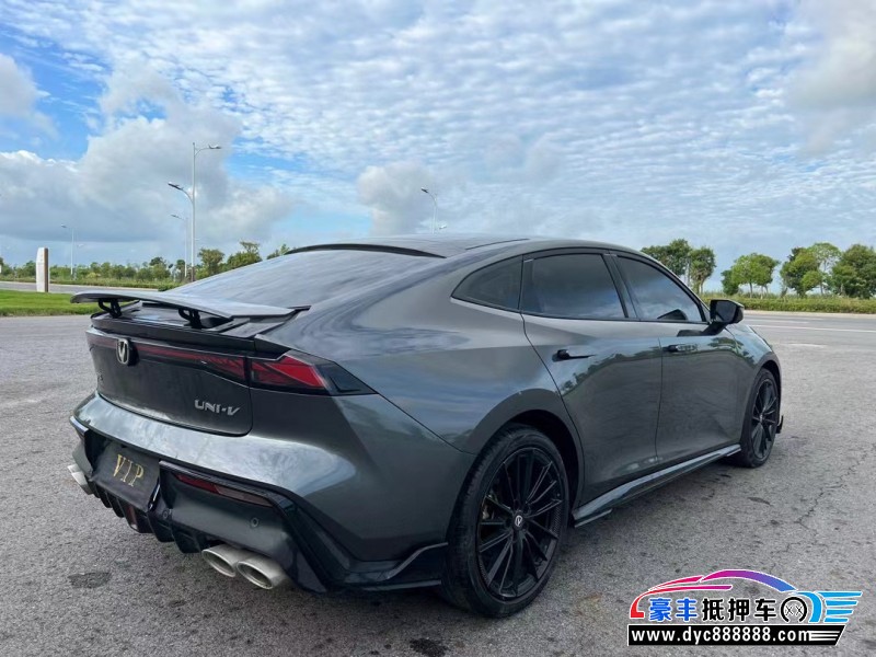 23年长安长安UNI轿车抵押车出售