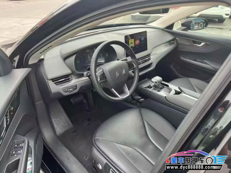 24年红旗EQM5轿车抵押车出售