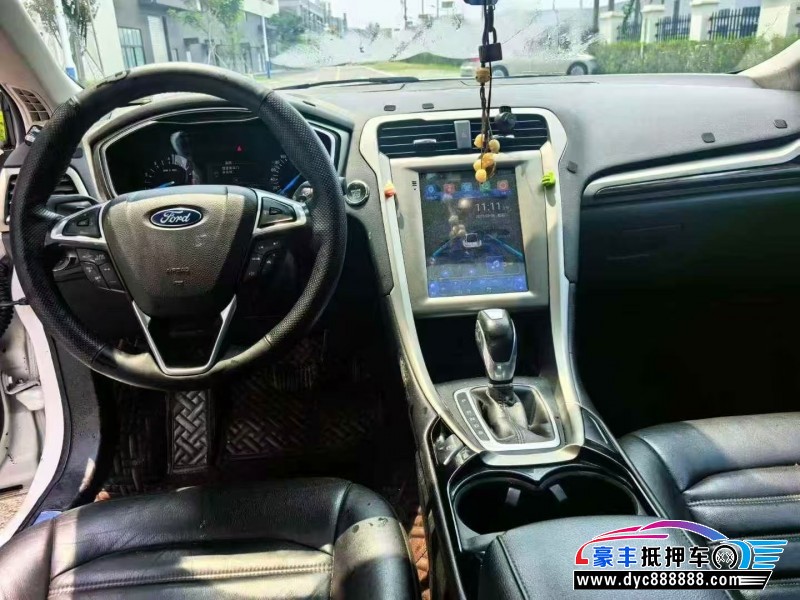 15年福特蒙迪欧轿车抵押车出售