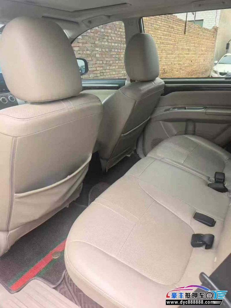 16年三菱帕杰罗轿车抵押车出售