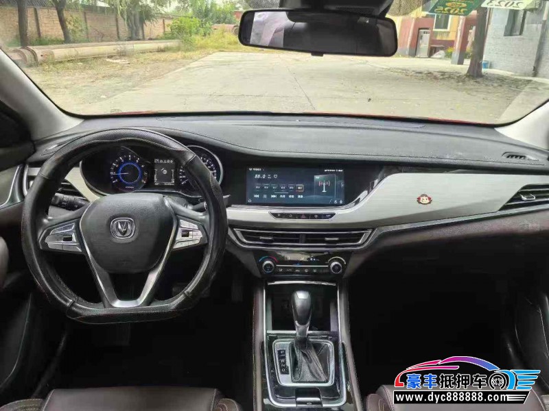 19年长安逸动轿车抵押车出售