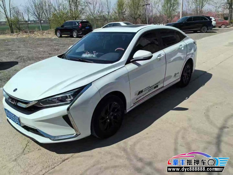 22年东风风神奕炫轿车抵押车出售