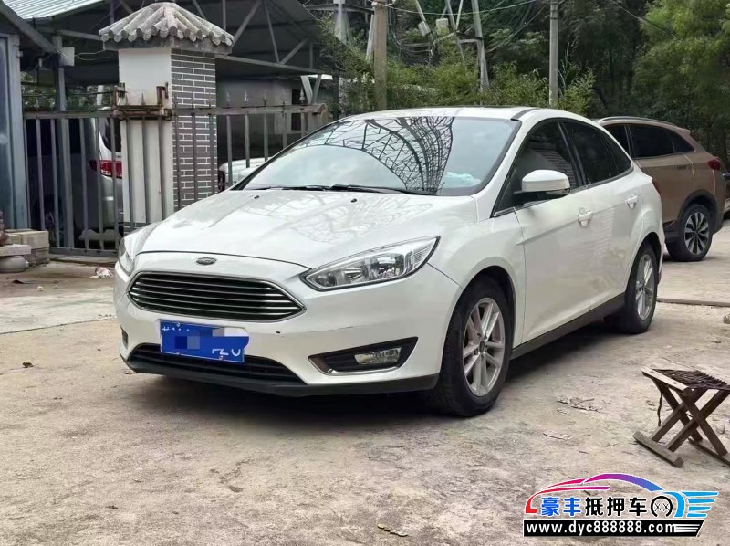 16年福特福克斯轿车抵押车出售