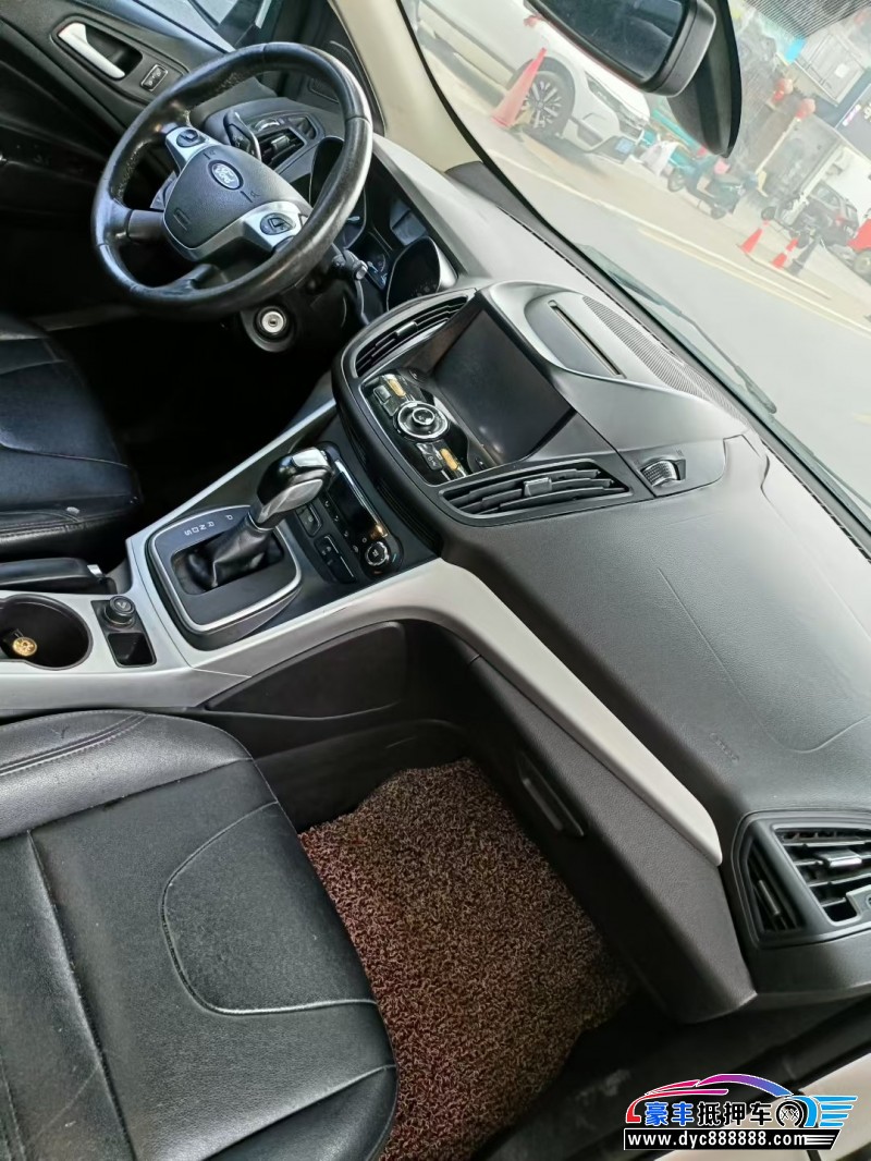 16年福特翼虎轿车抵押车出售