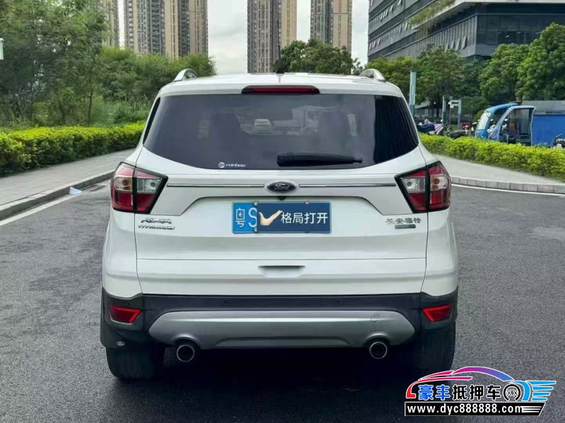 17年福特翼虎轿车抵押车出售