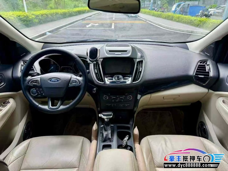 17年福特翼虎轿车抵押车出售