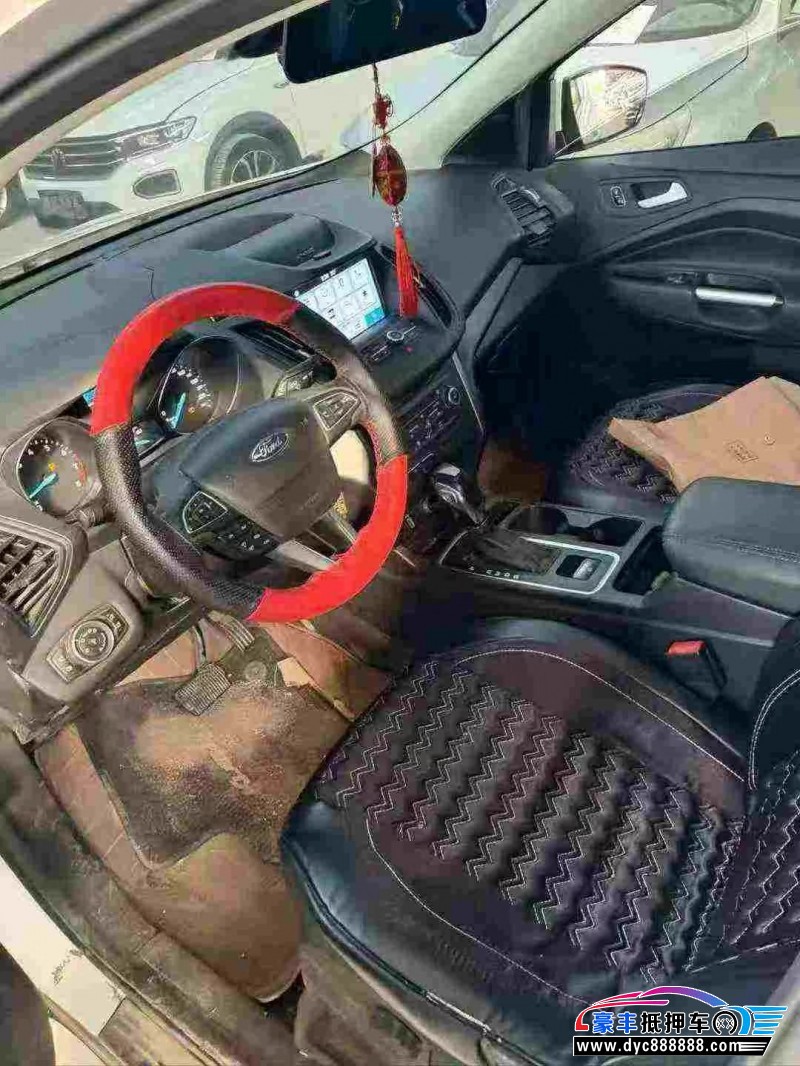 20年福特翼虎轿车抵押车出售