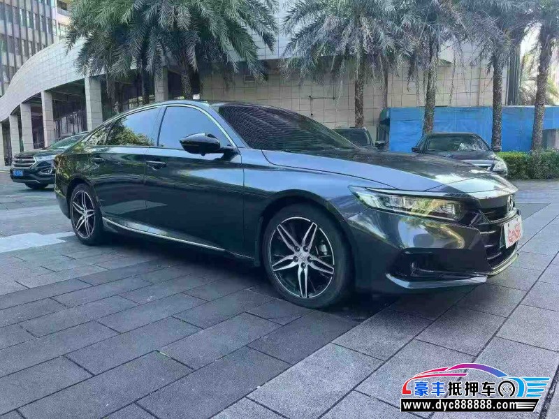 22年本田雅阁轿车抵押车出售