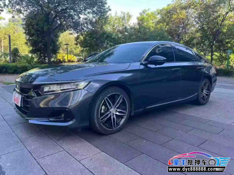 22年本田雅阁轿车抵押车出售