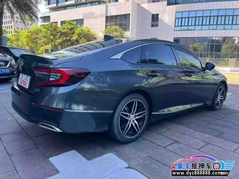 22年本田雅阁轿车抵押车出售