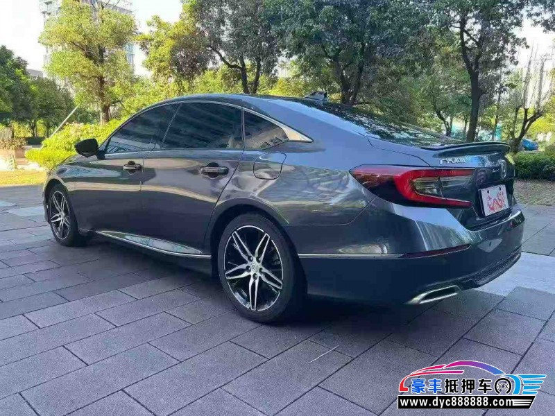 22年本田雅阁轿车抵押车出售