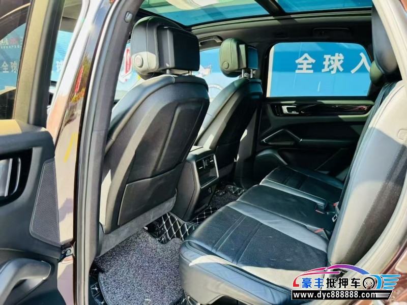 18年保时捷卡宴轿车抵押车出售