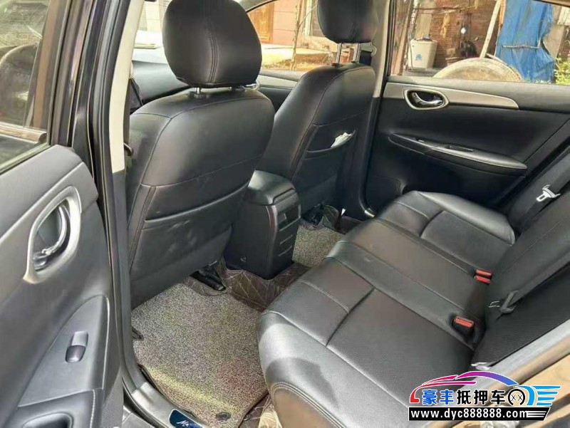 19年日产轩逸轿车抵押车出售