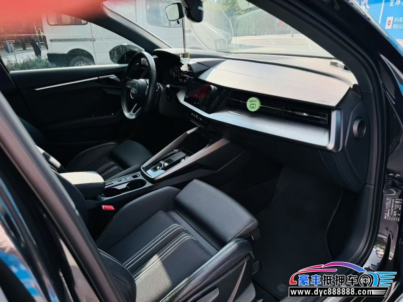 22年奥迪A3轿车抵押车出售