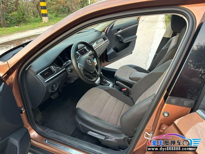 18年大众蔚领轿车抵押车出售