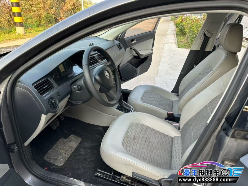 16年斯柯达昕锐轿车抵押车出售