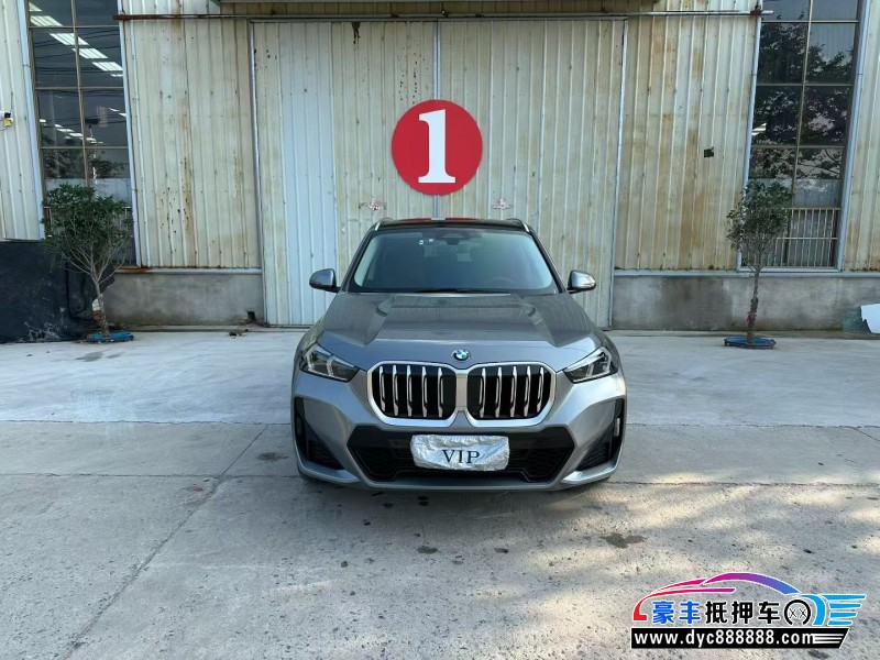 23年宝马X1SUV抵押车出售