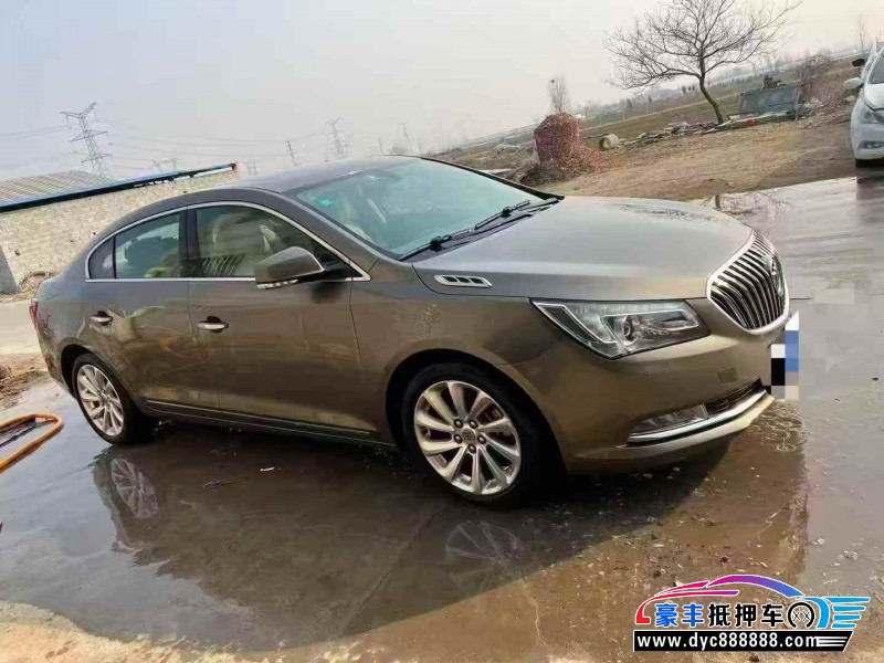 25年别克君越轿车抵押车出售