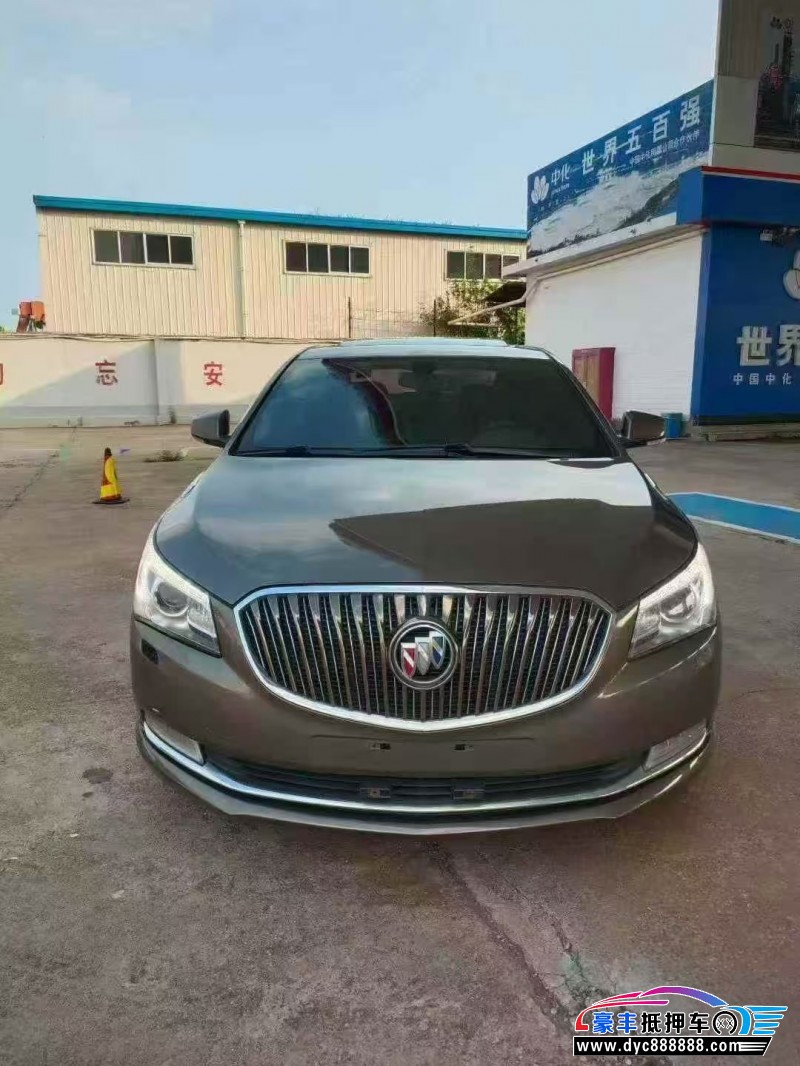 14年别克君越轿车抵押车出售