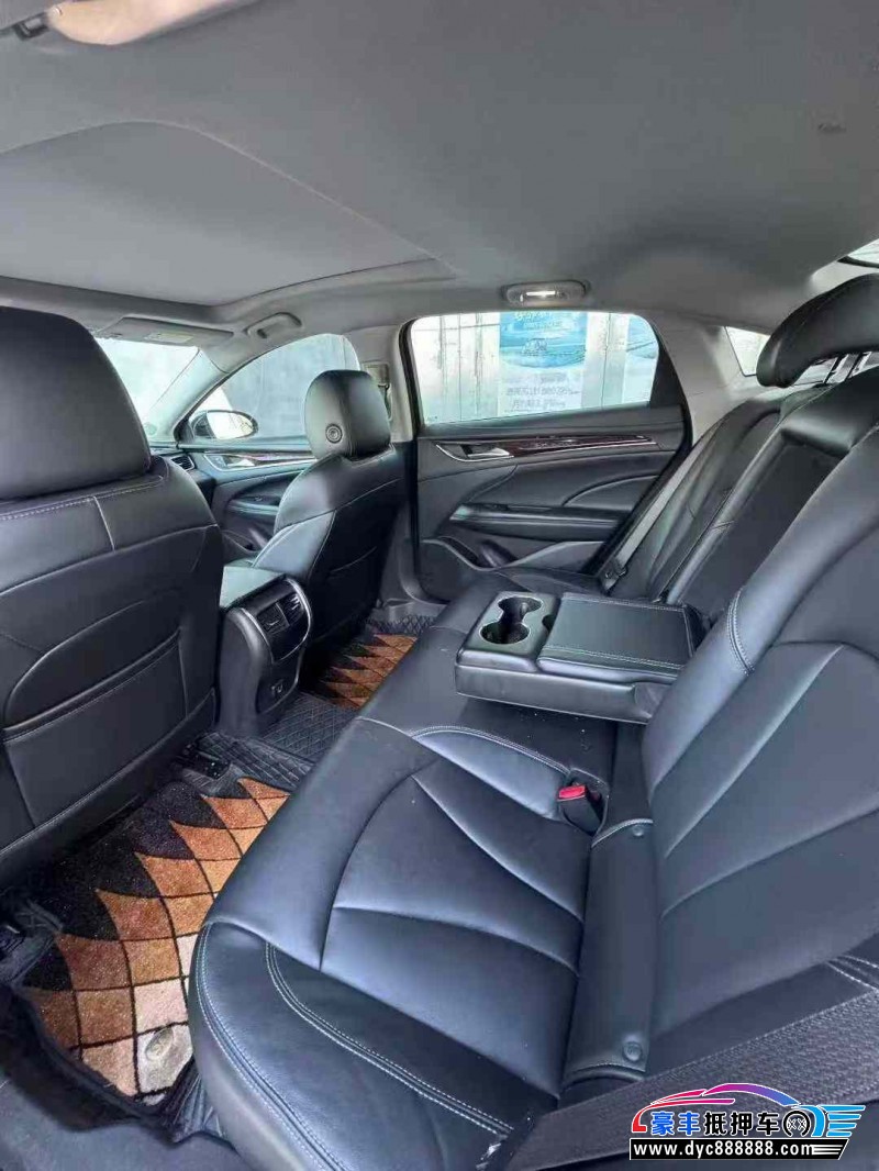 21年别克君越轿车抵押车出售